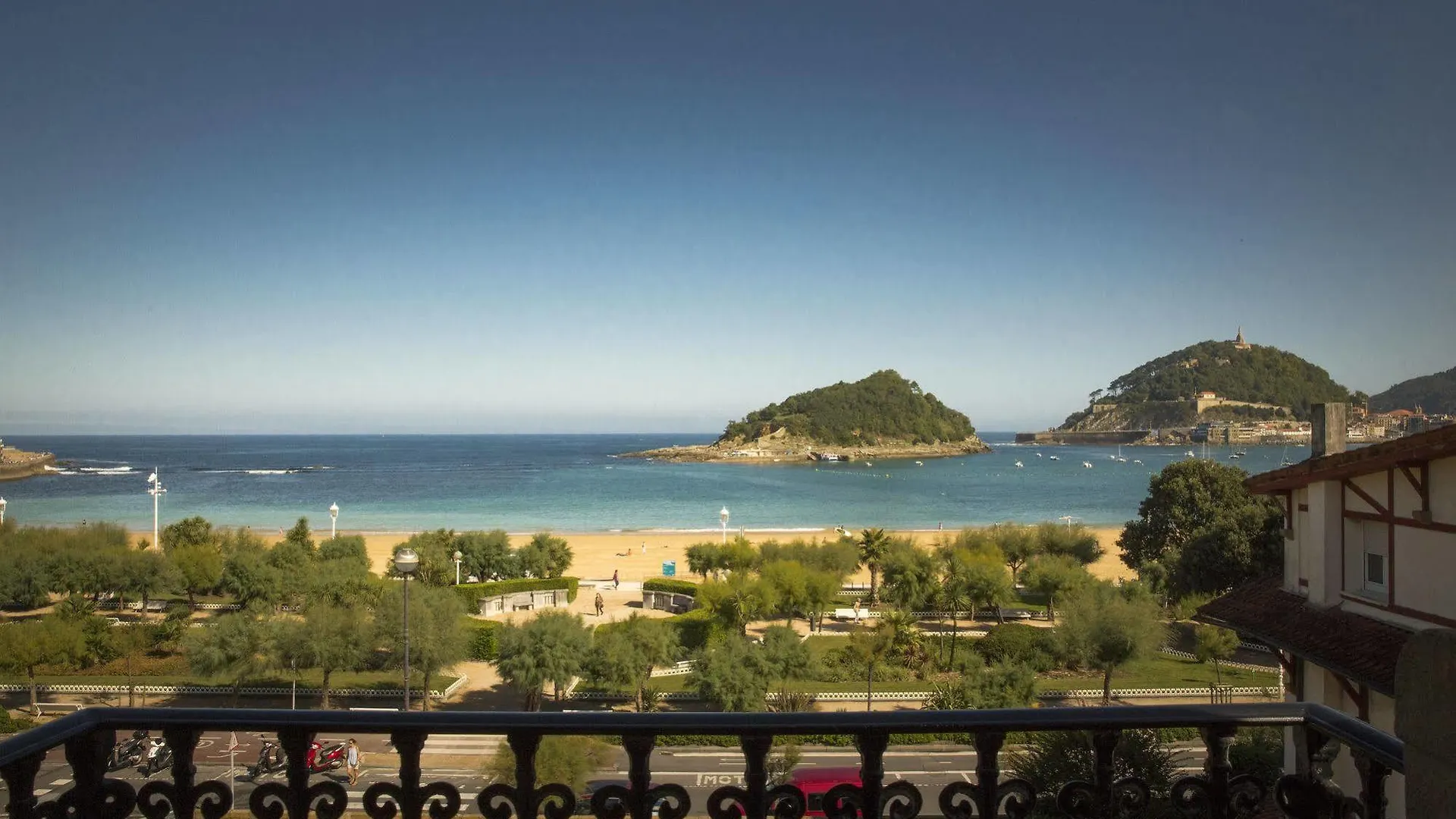 Hotel La Galería San Sebastián